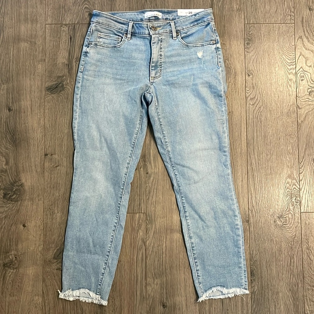 Loft Jeans Women’s Curvy Skinny Cropped Raw Hem Size 6/28 NWT
